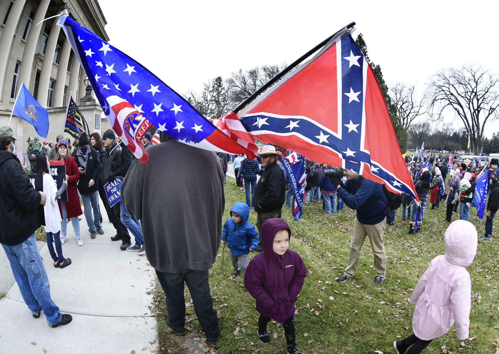 11-0820-nws-trump-rally-4